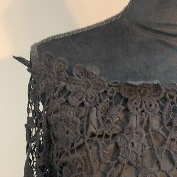 Little Black dress - Picture 5 of 7